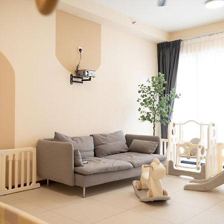 Fantasy Funland Retreat By The Only Bnb Tanjung Tokong المظهر الخارجي الصورة